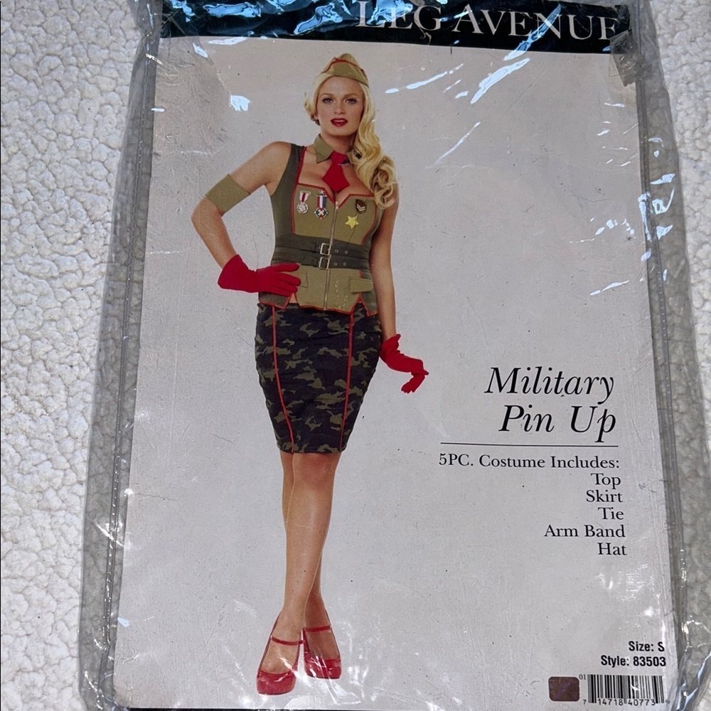 Leg Avenue Olive and Red Military Skirt Set - Picture 4 of 13
